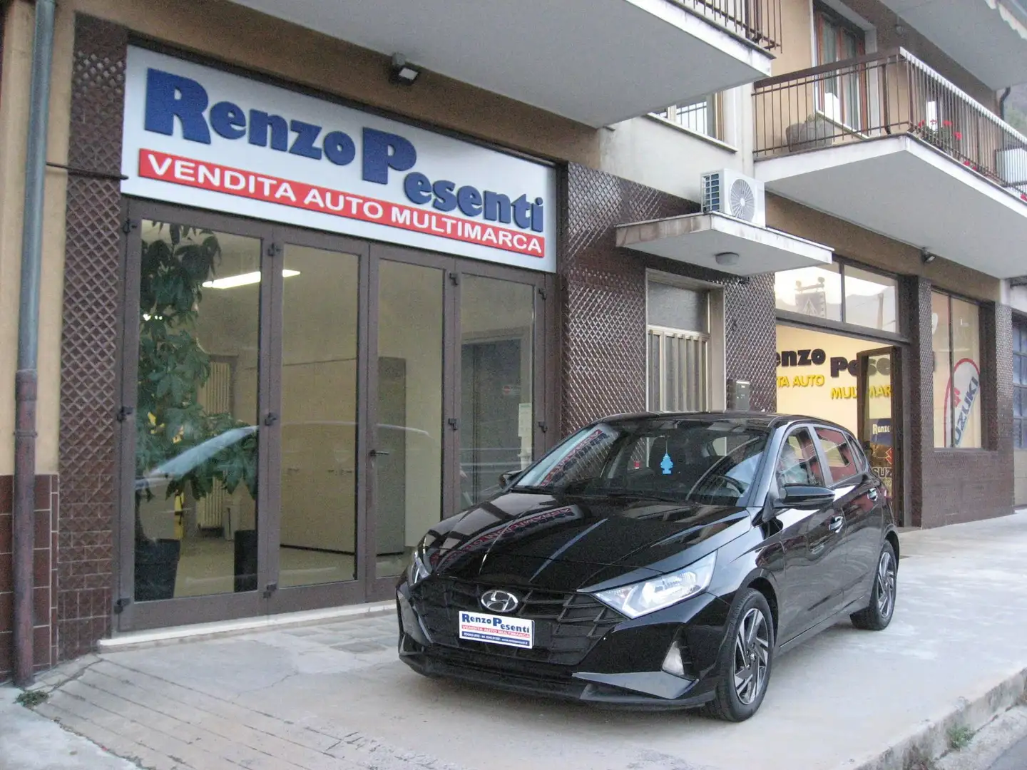 Hyundai i20 i20 1.2 MPI MT Connectline Nero - 2