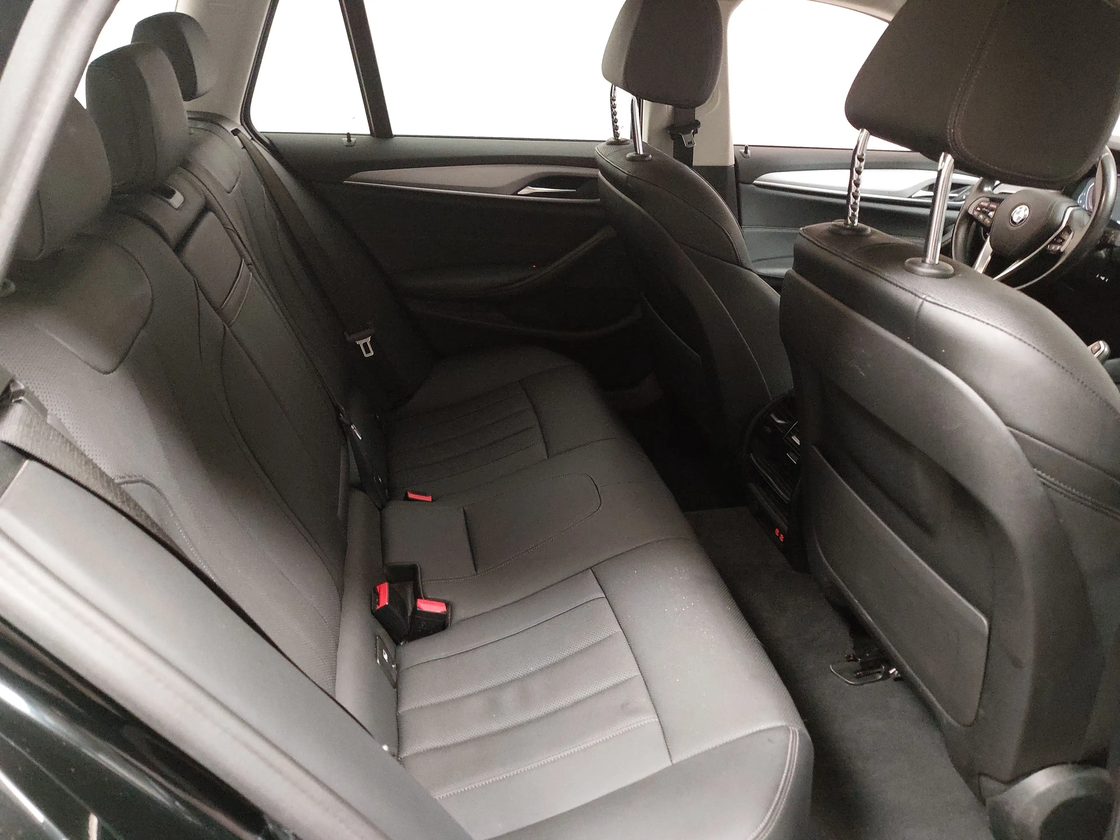 BMW 520 dA Touring Leder Navi LED LC prof. AHK RFK — photo 12