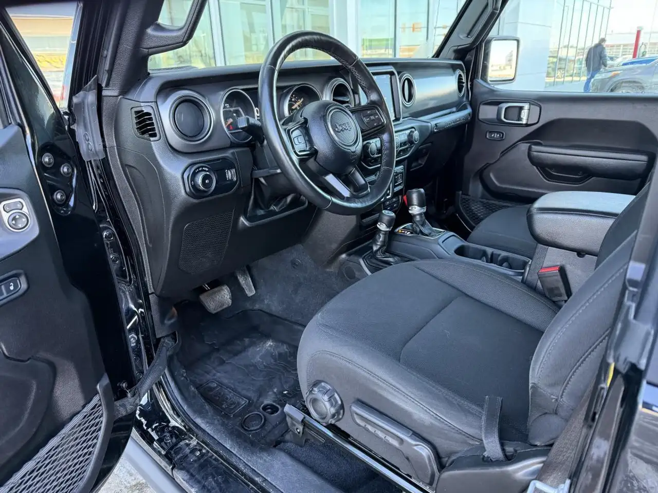 Jeep Wrangler снимка Jeep Wrangler