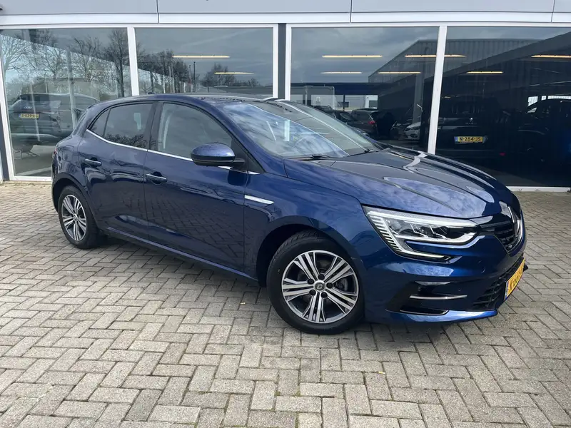 RENAULT Megane
