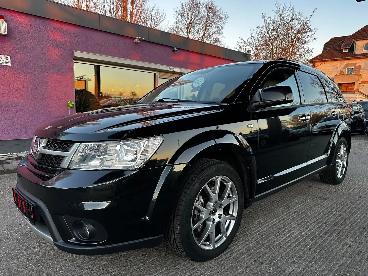 Fiat Freemont Lounge AWD "1 Hand"7 Sitze"AHK"HU/AU" Schwarz - 1