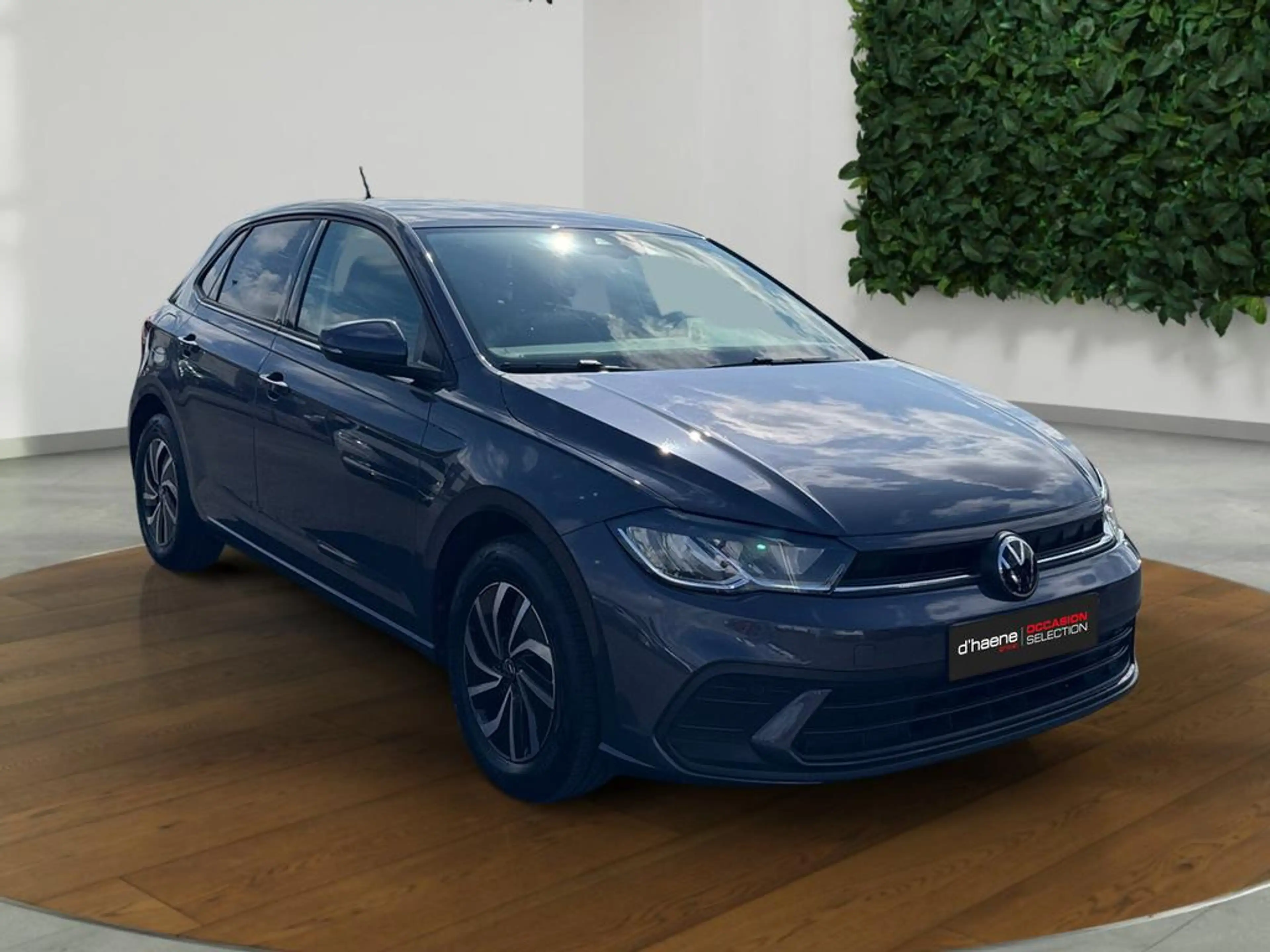 Volkswagen Polo Polo Life Business1.0 TSI OPF 70 kW (95 ch) 5 vitesses manuel — photo 3