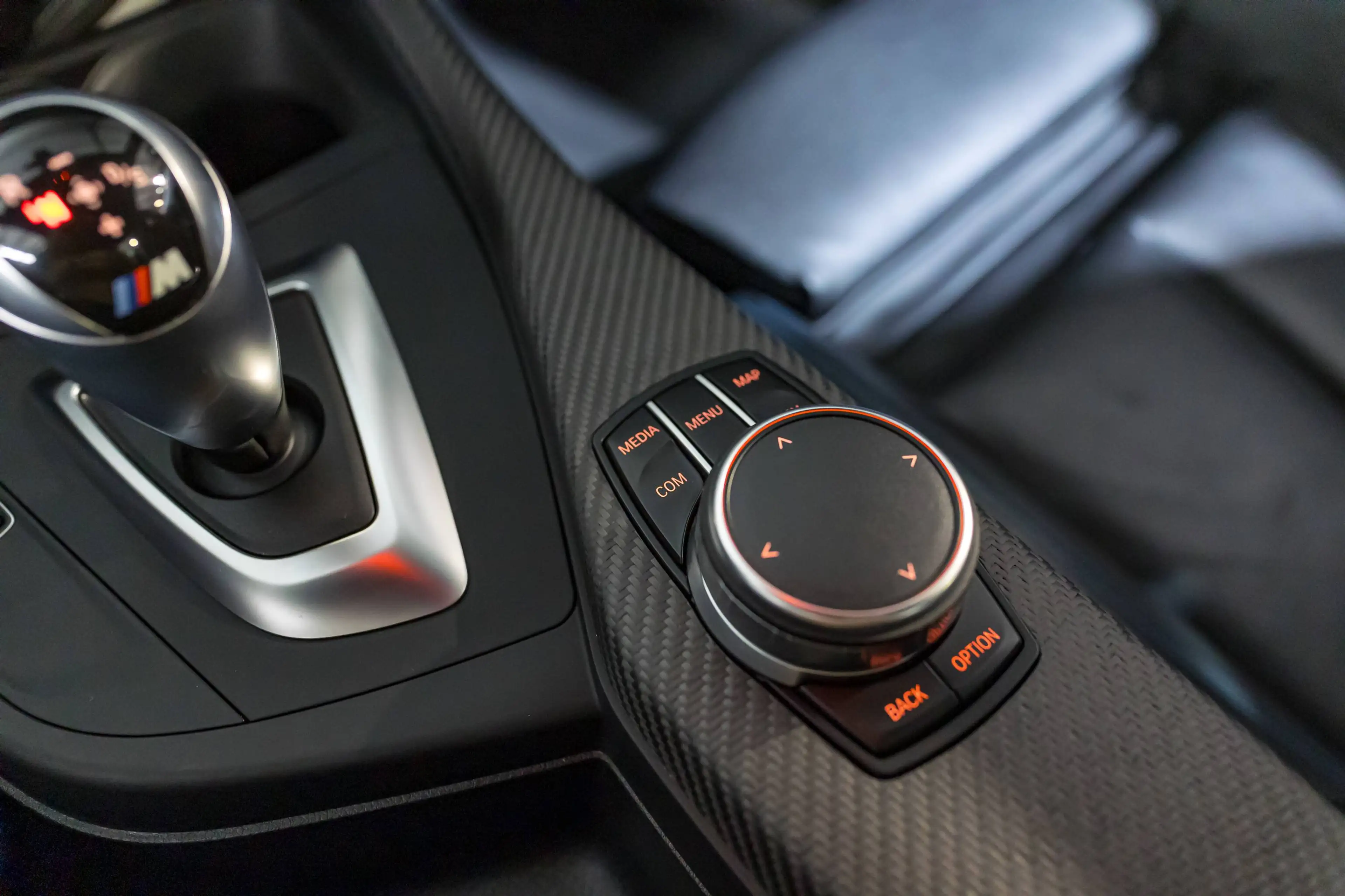 BMW M2 OG F87 DKG - COLLECTOR 30K KM | NAVPRO | CARBON |  | HIFI |  — photo 9