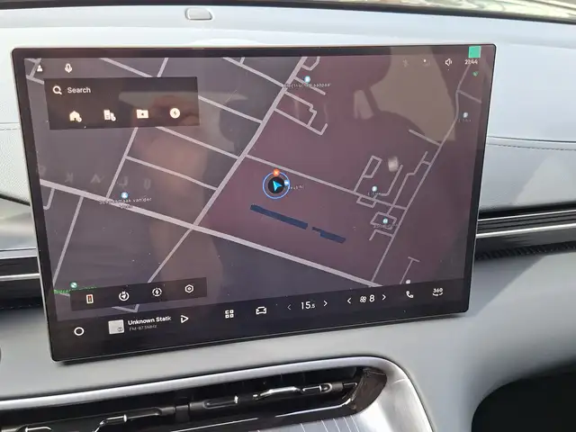 Geely E5 view 15