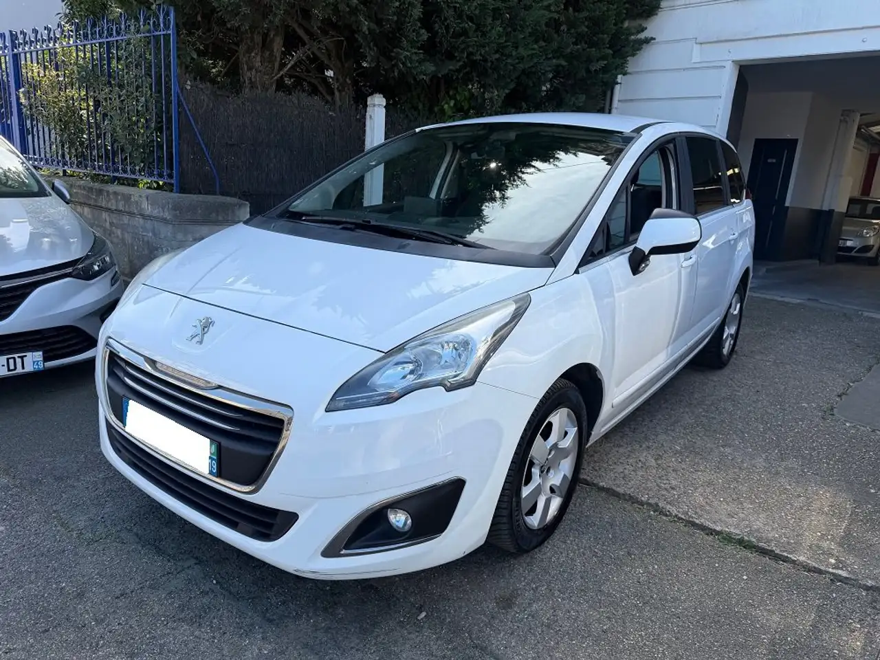 Peugeot 5008 1.6 BlueHDi 120ch S