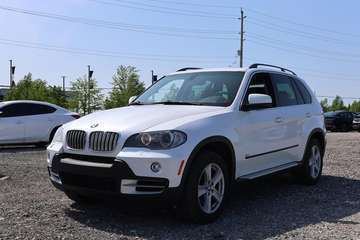 4.8i - LOW KM|PANOROOF|HEATED SEATS|ALLOYS