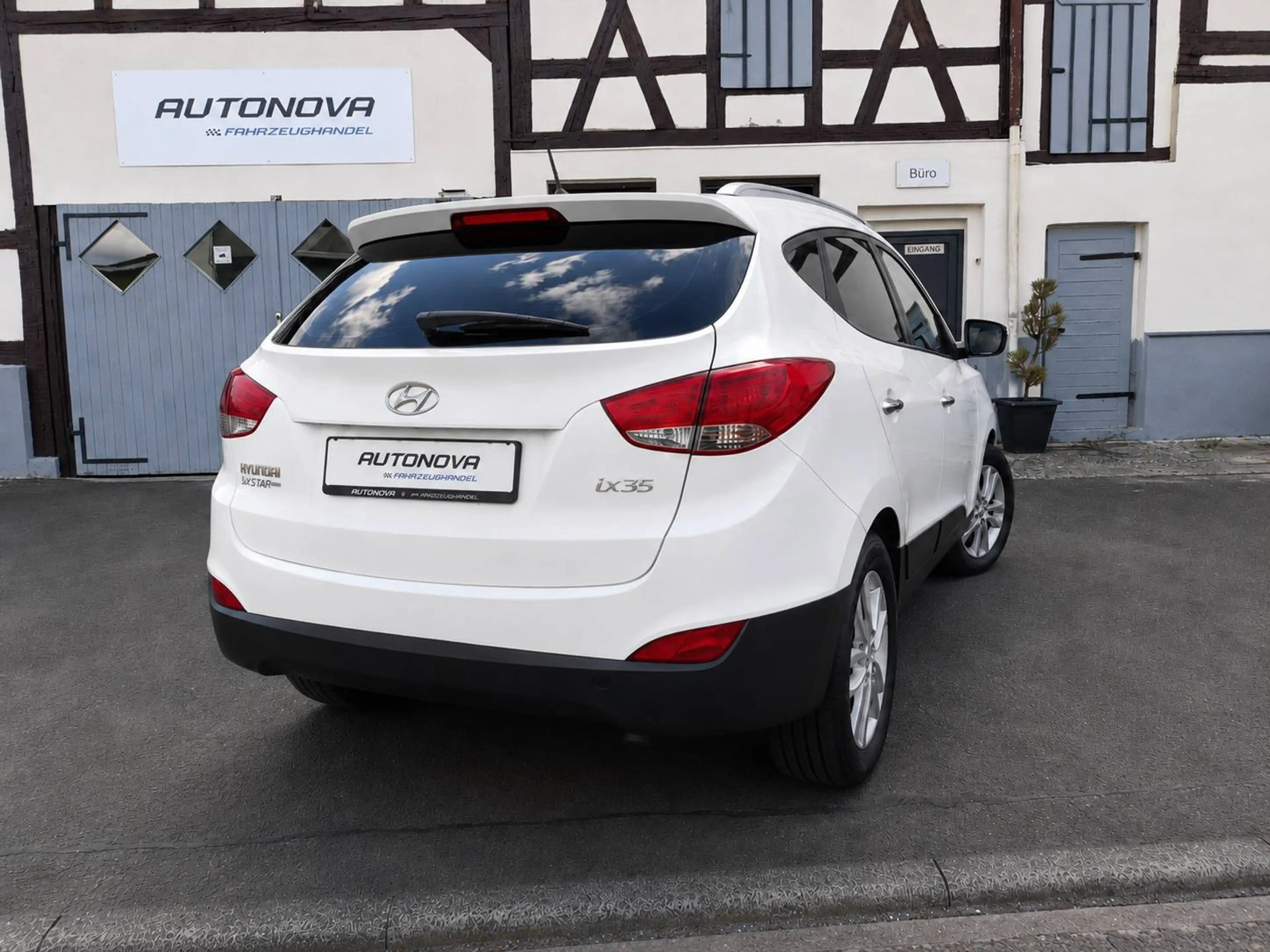Hyundai iX35 5 Star Edition 2WD - Klima - Berganfahrassistent — photo 3