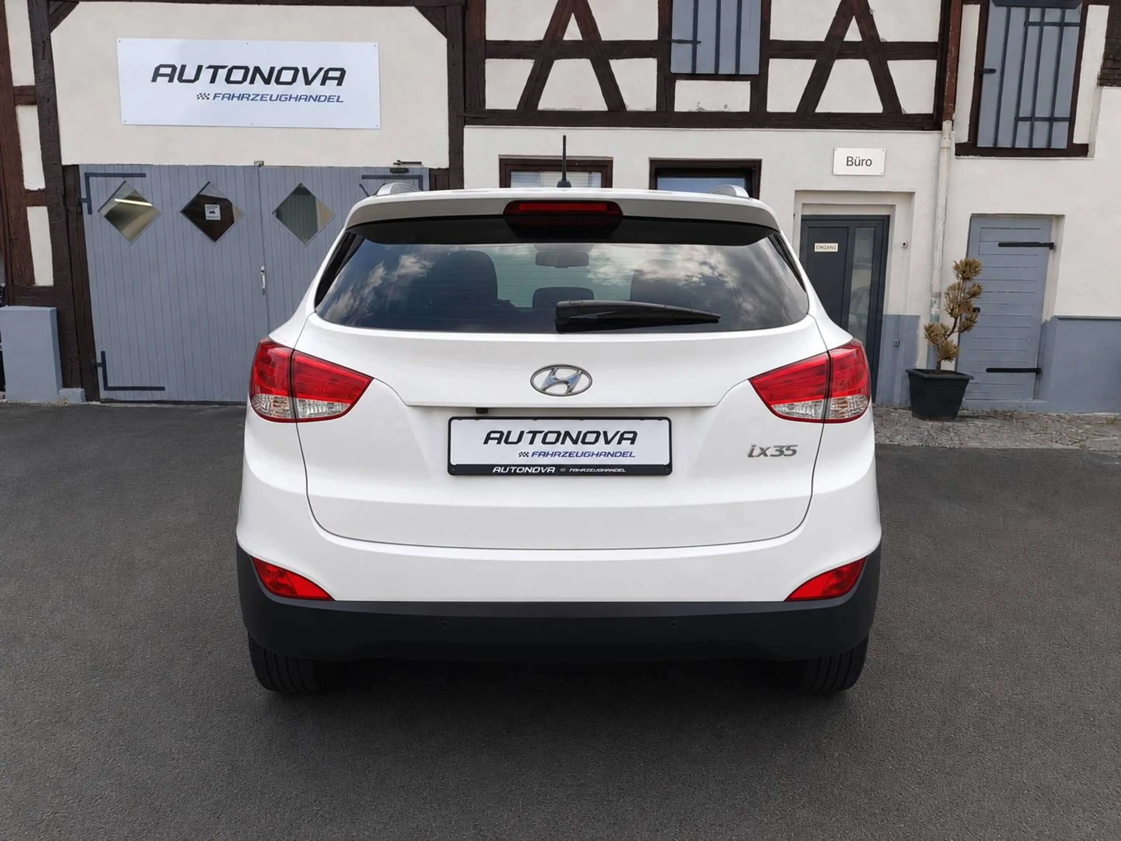 Hyundai iX35 5 Star Edition 2WD - Klima - Berganfahrassistent — photo 4