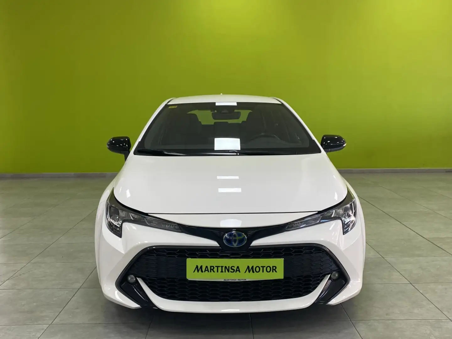 Toyota Corolla 125H Active Tech Blanco - 2