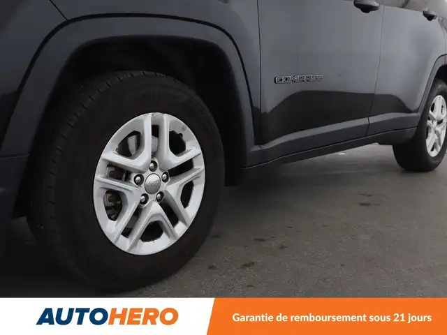 Jeep Compass view 29