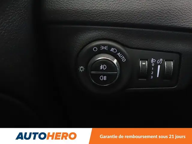 Jeep Compass view 26