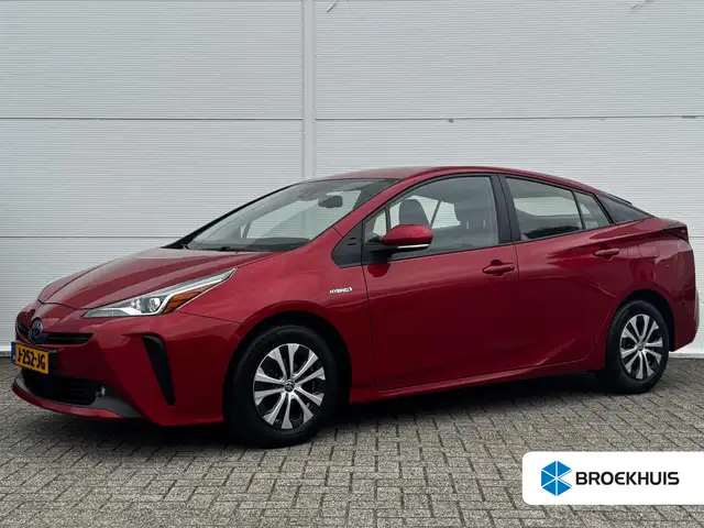Toyota Prius 1.8 Dynamic / Dealer onderhouden / Fabrieks Garant