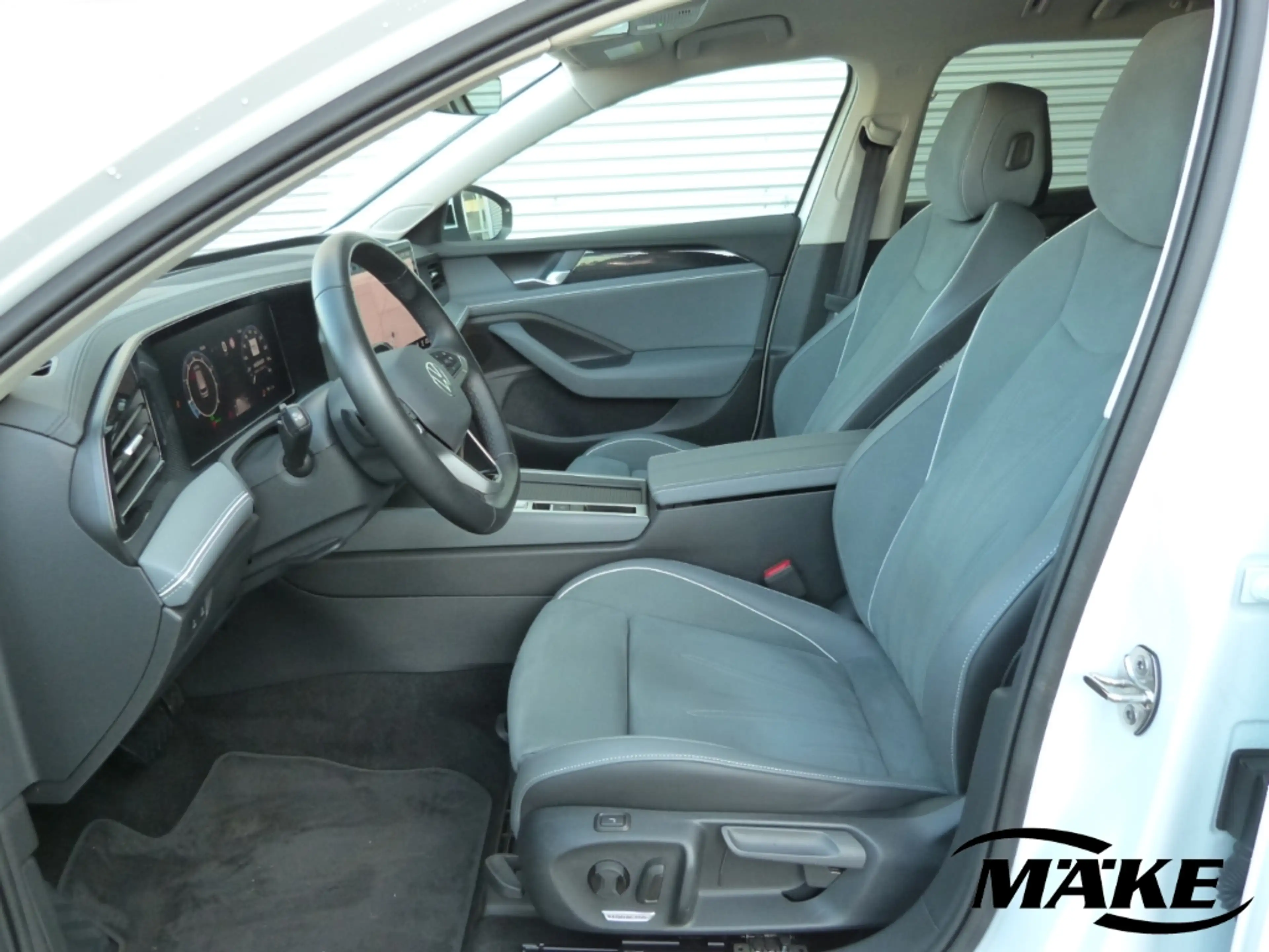 Volkswagen Passat Variant 1.5 eTSI DSG, Business, DCC, ACC, AHK, LED, — photo 6