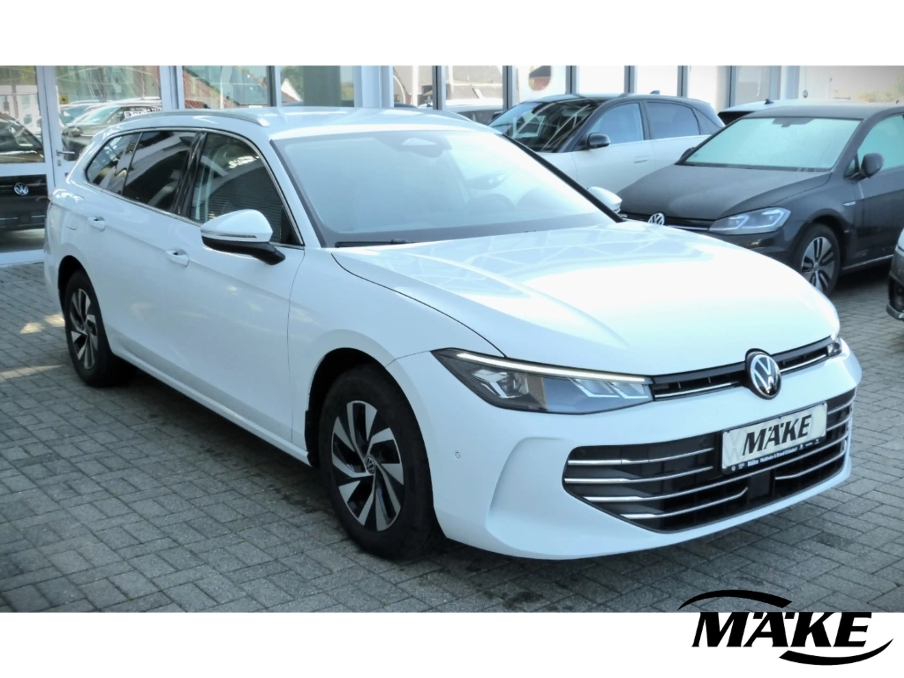 Volkswagen Passat Variant 1.5 eTSI DSG, Business, DCC, ACC, AHK, LED, — photo 3