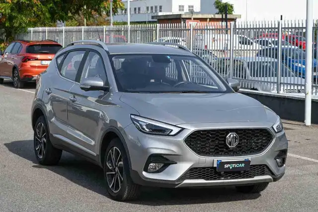 MG ZS view 2
