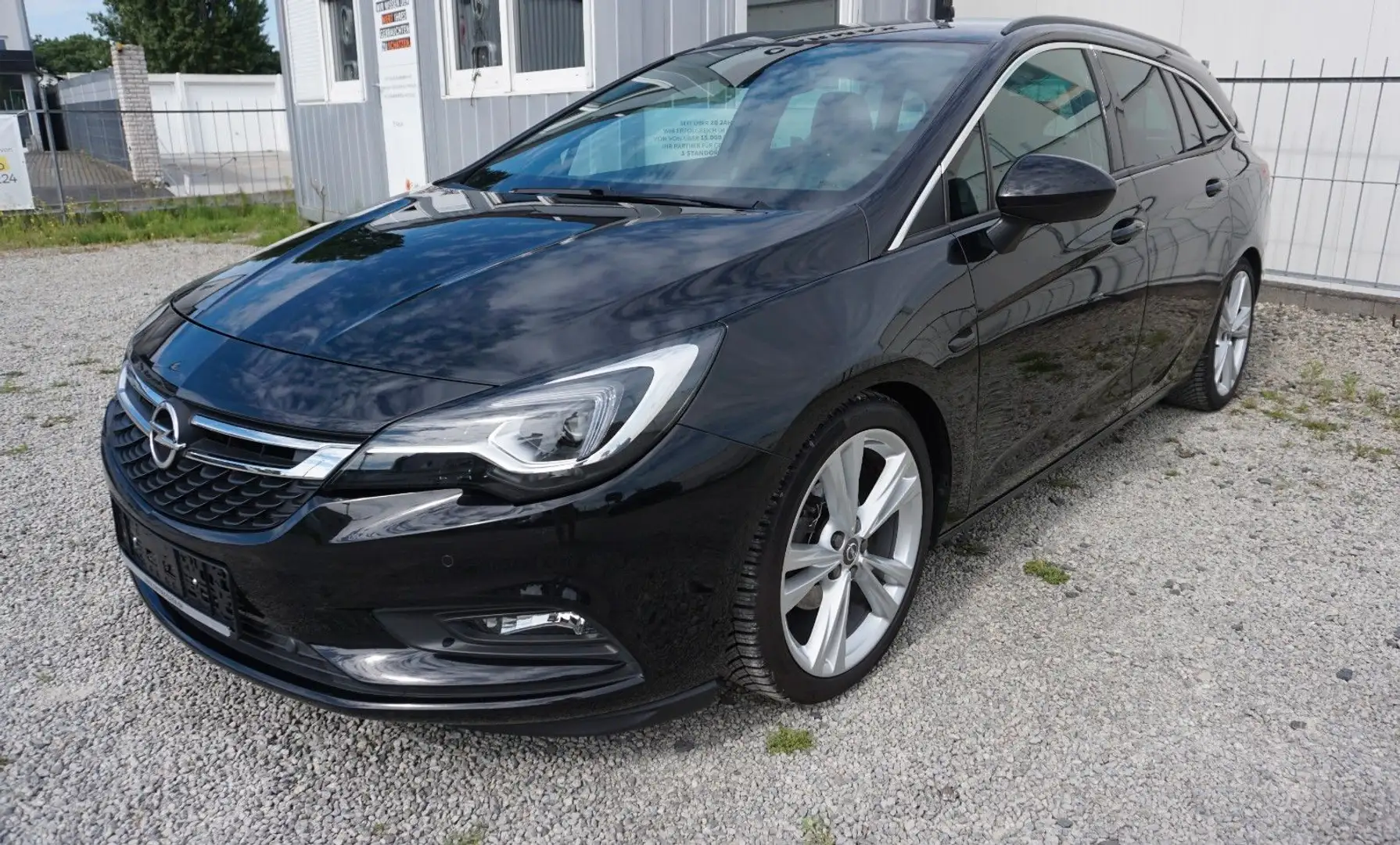 Opel Astra K Sports Tourer Ultimate,Leder,LED,Nav,OPC Noir - 1