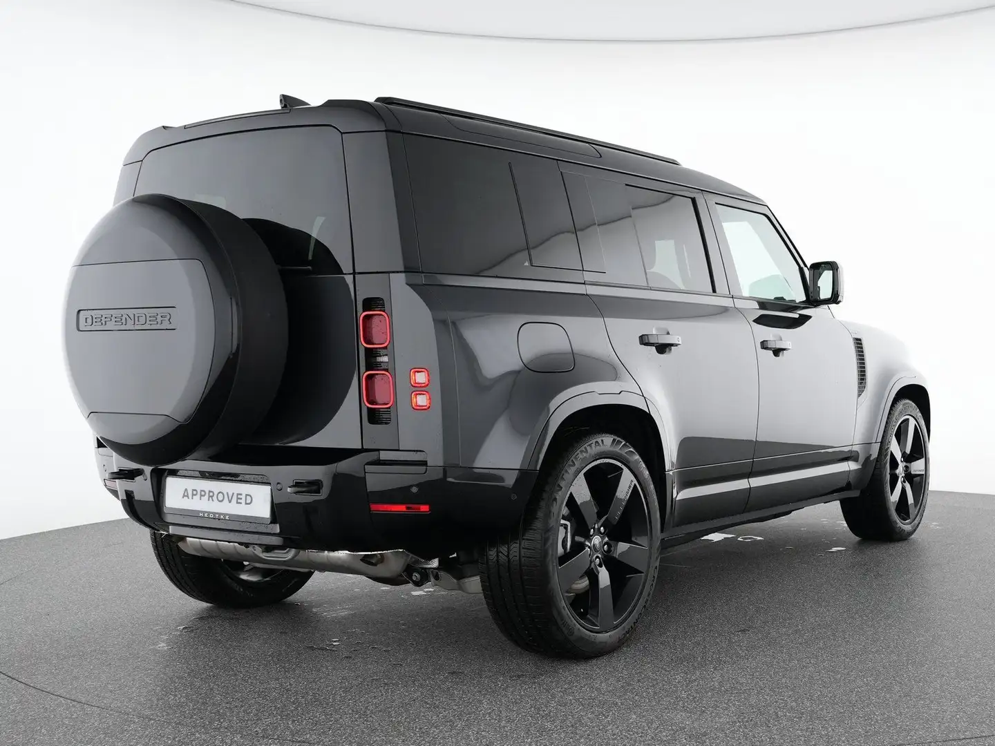 Land Rover Defender 110 P300e X-Dynamic HSE 22"+AHK+HUD Grau - 2