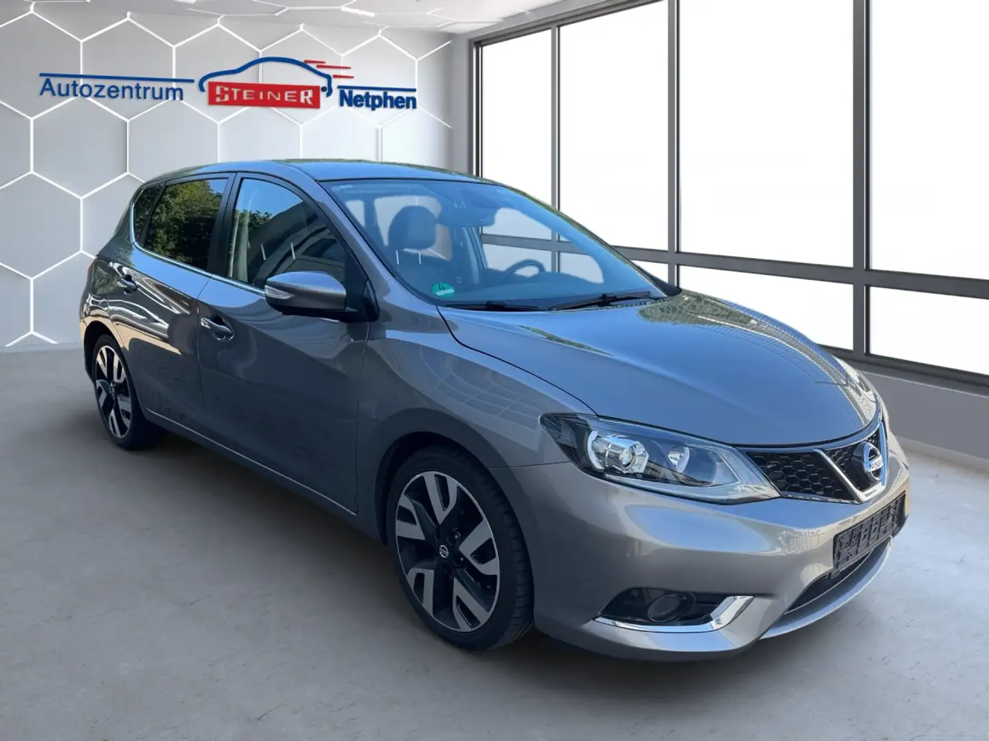 Nissan Pulsar 1.6DIG-T Tekna Euro6 Klima Navi Leder Gris - 2