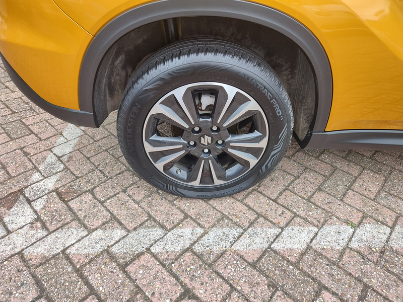 Suzuki Vitara 1.4 BOOSTERJET STYLE SMART HYBRID Open dak | Alcan — photo 35