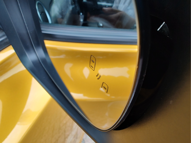 Suzuki Vitara 1.4 BOOSTERJET STYLE SMART HYBRID Open dak | Alcan — photo 37