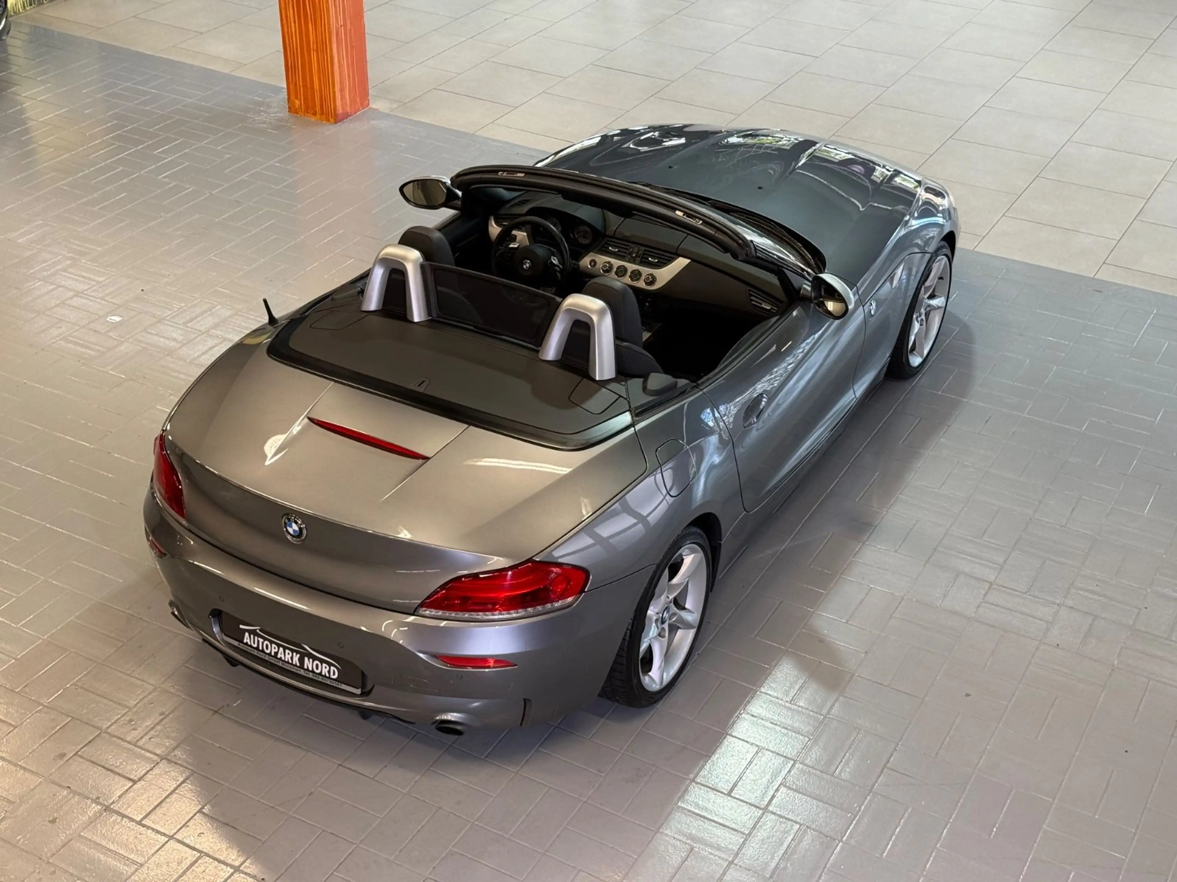 BMW Z4 Roadster sDrive 35is~LEDER~XENON~2-HAND~ — photo 11