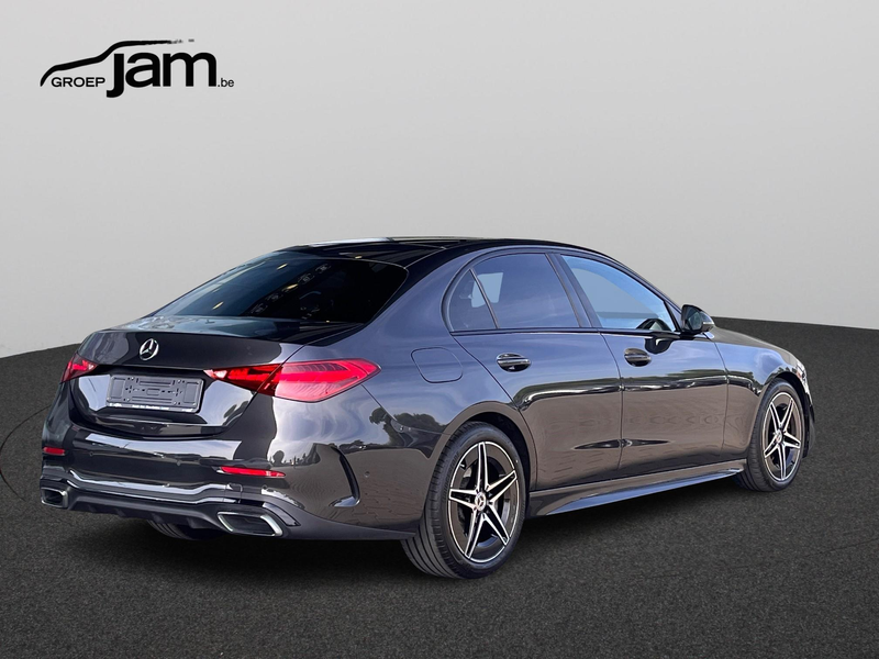 Mercedes-Benz C 300 d AMG Line + PANO — photo 4