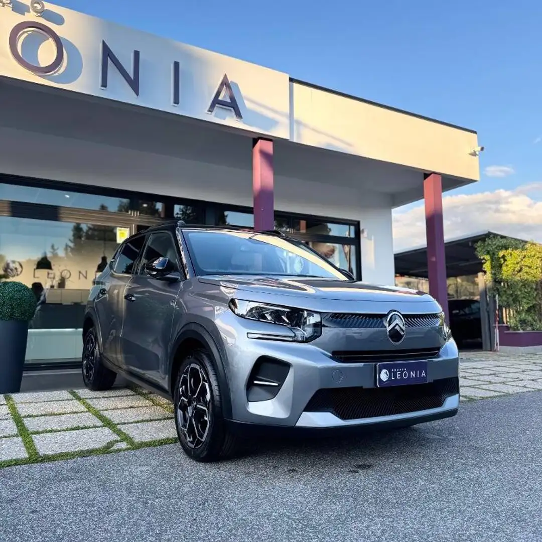 Citroen C3 1.2 puretech turbo Max 100cv s&s Šedá - 1