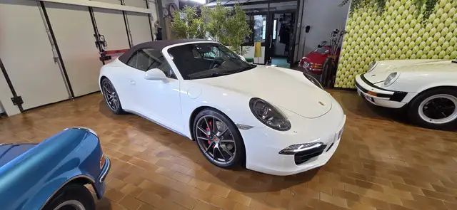 Porsche 991 911 3.8 Carrera 4S Cabriolet