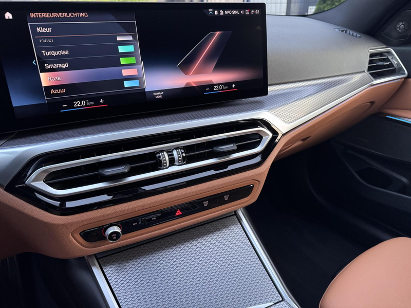 BMW 318 3-serie 318i M Sport Brooklyn Grau Pano H/K Hud 36 — photo 37