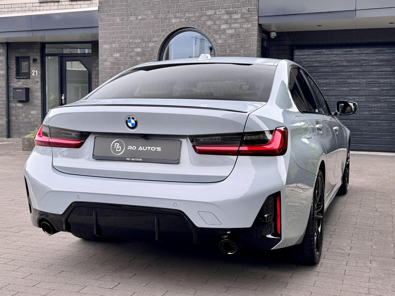 BMW 318 3-serie 318i M Sport Brooklyn Grau Pano H/K Hud 36 — photo 13
