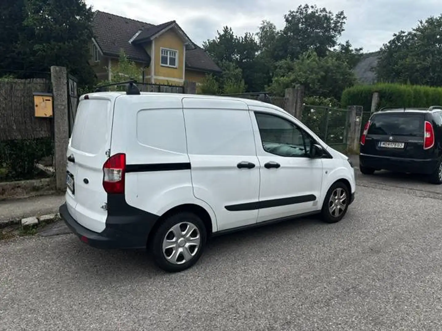 Ford Transit Courier Transit Courier 1,0 EcoBoost Trend Trend Weiß - 1