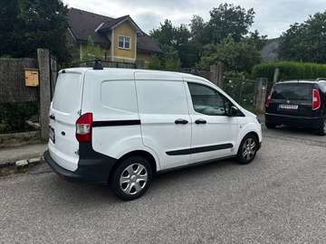Transit Courier 1,0 EcoBoost Trend Trend