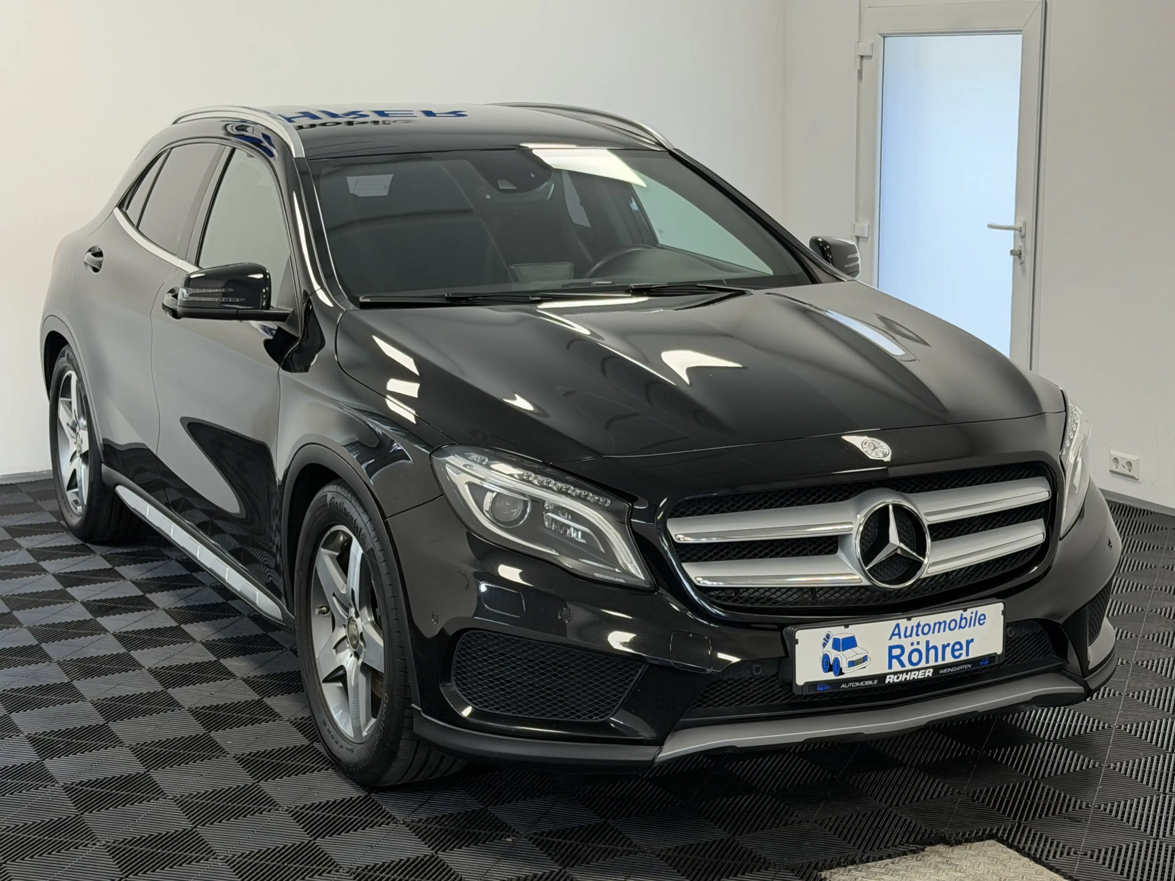 Mercedes-Benz GLA 250 4Matic Aut. AMG Line ILS Kamera AHK Navi — photo 4