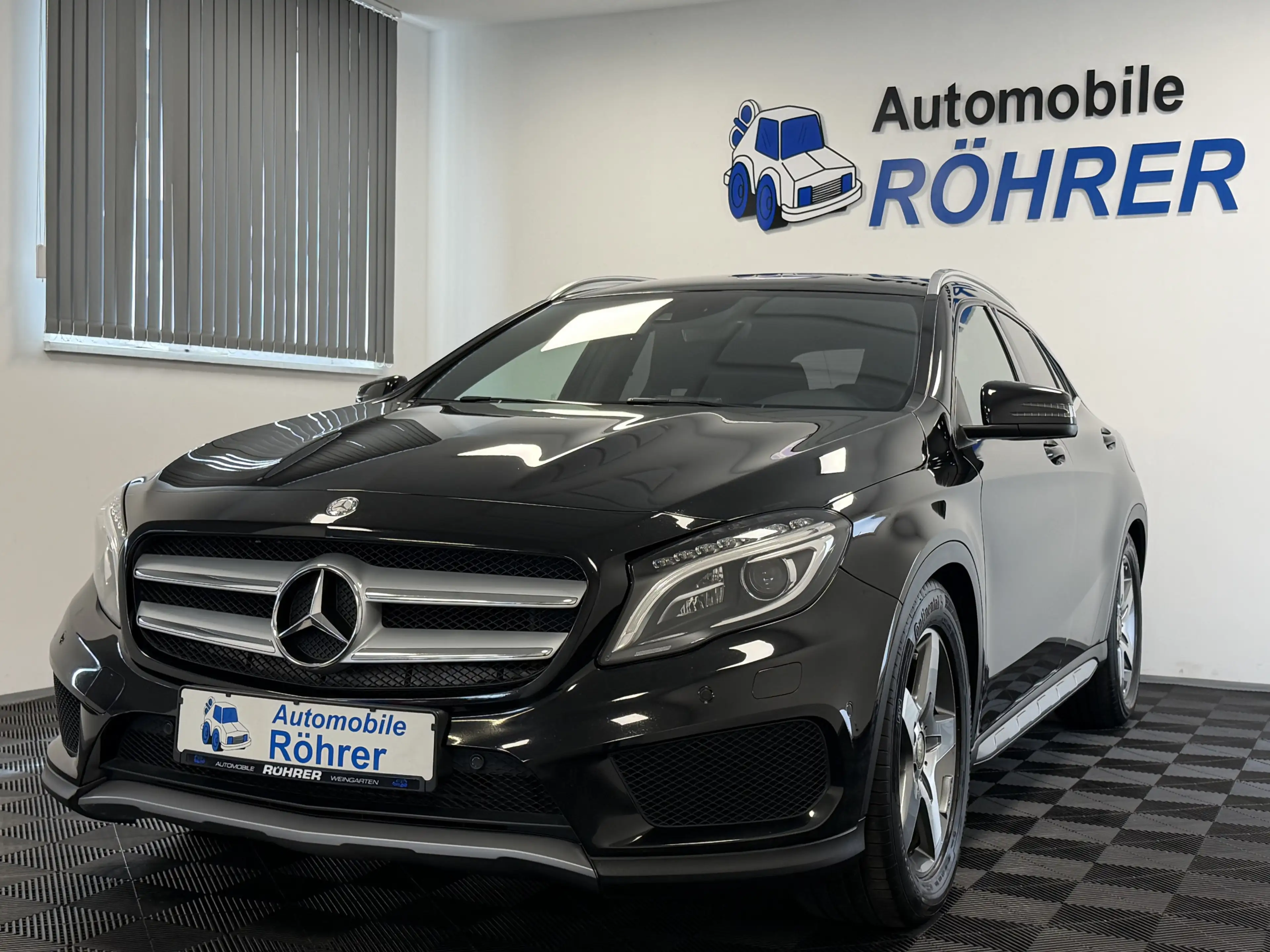 Mercedes-Benz GLA 250 4Matic Aut. AMG Line ILS Kamera AHK Navi