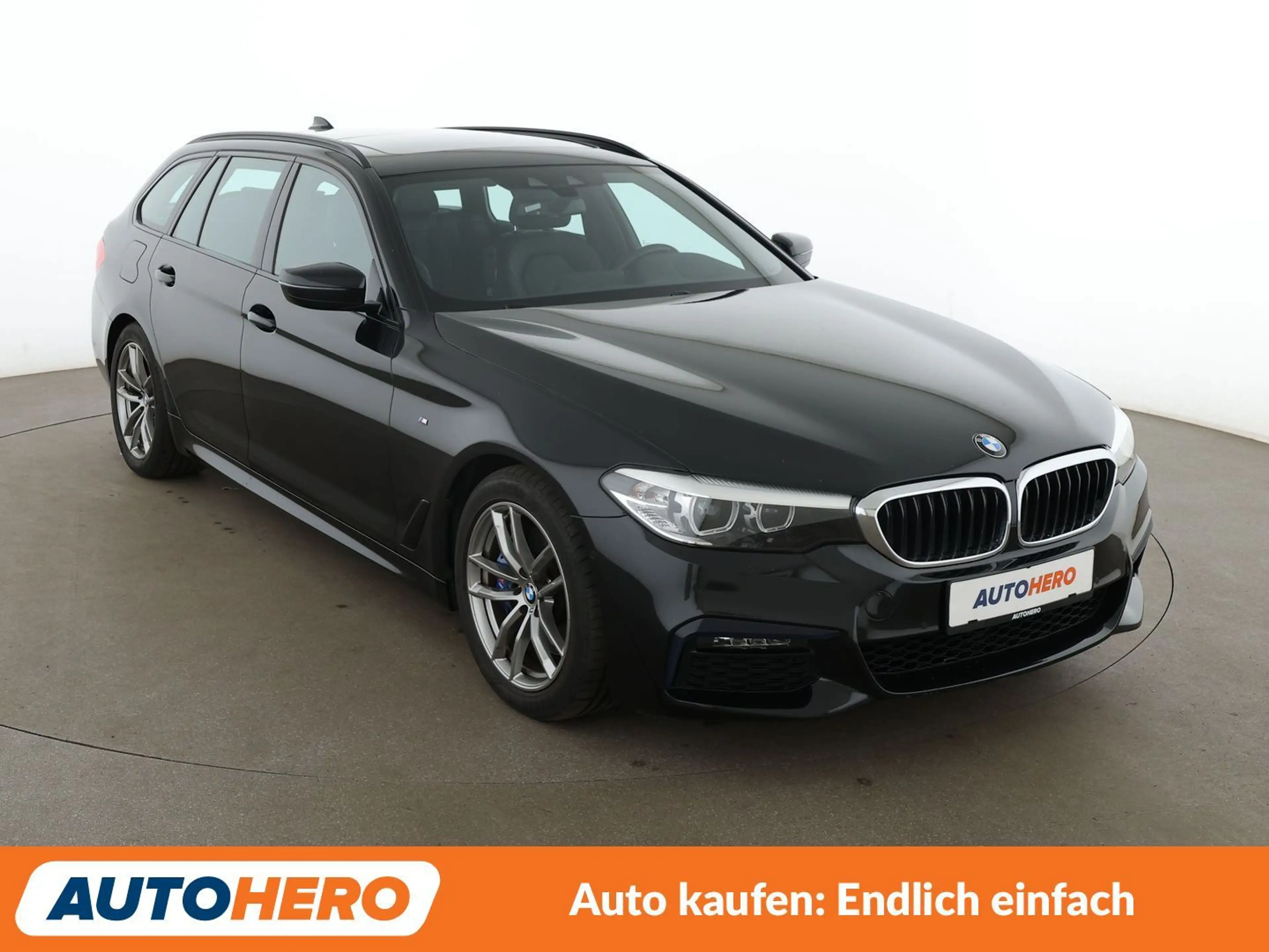 BMW 530 530d M Sport Aut.*NAVI*LED*HUD*TEMPO*CAM*PDC* — photo 8