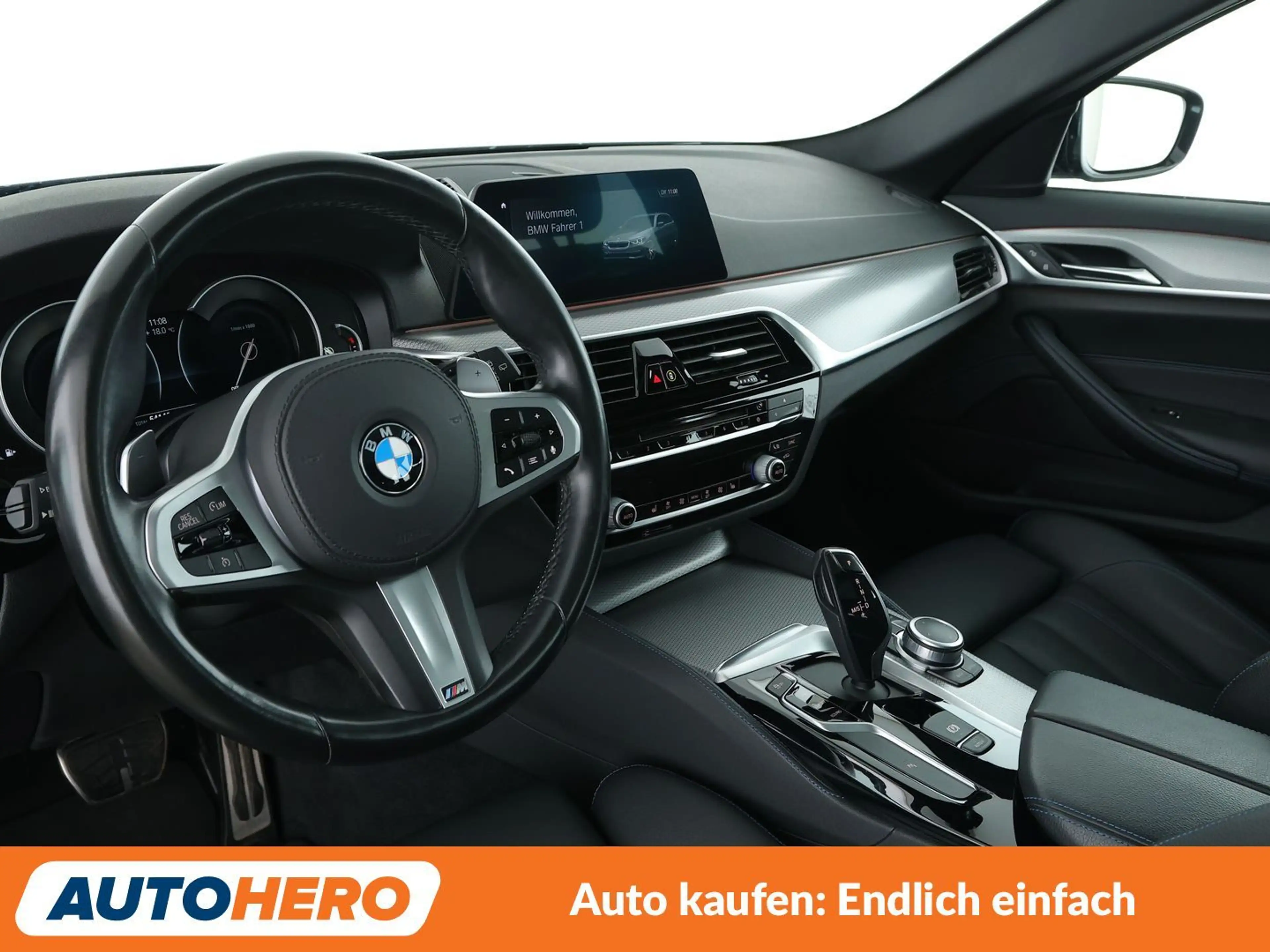 BMW 530 530d M Sport Aut.*NAVI*LED*HUD*TEMPO*CAM*PDC* — photo 11