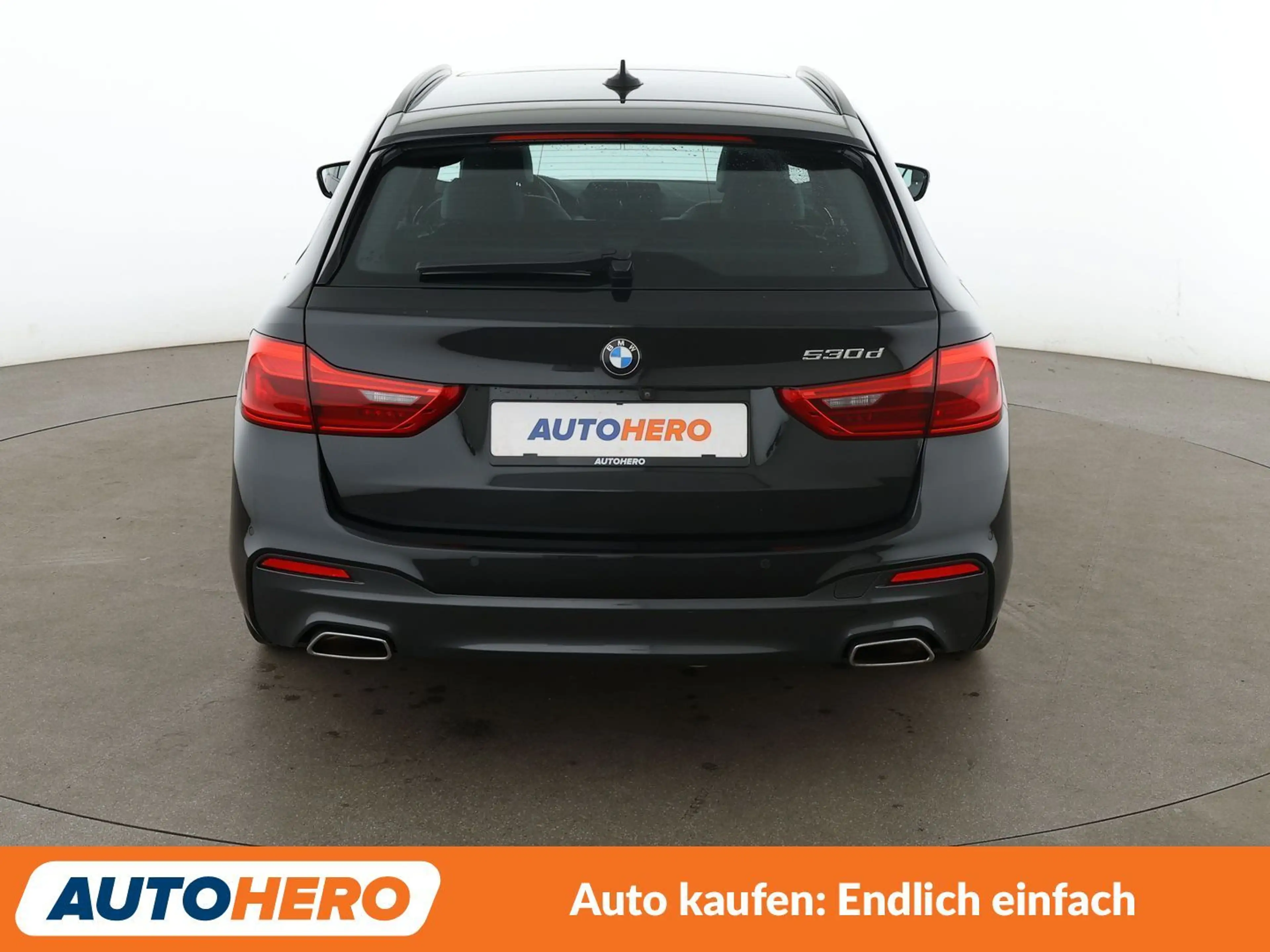 BMW 530 530d M Sport Aut.*NAVI*LED*HUD*TEMPO*CAM*PDC* — photo 5