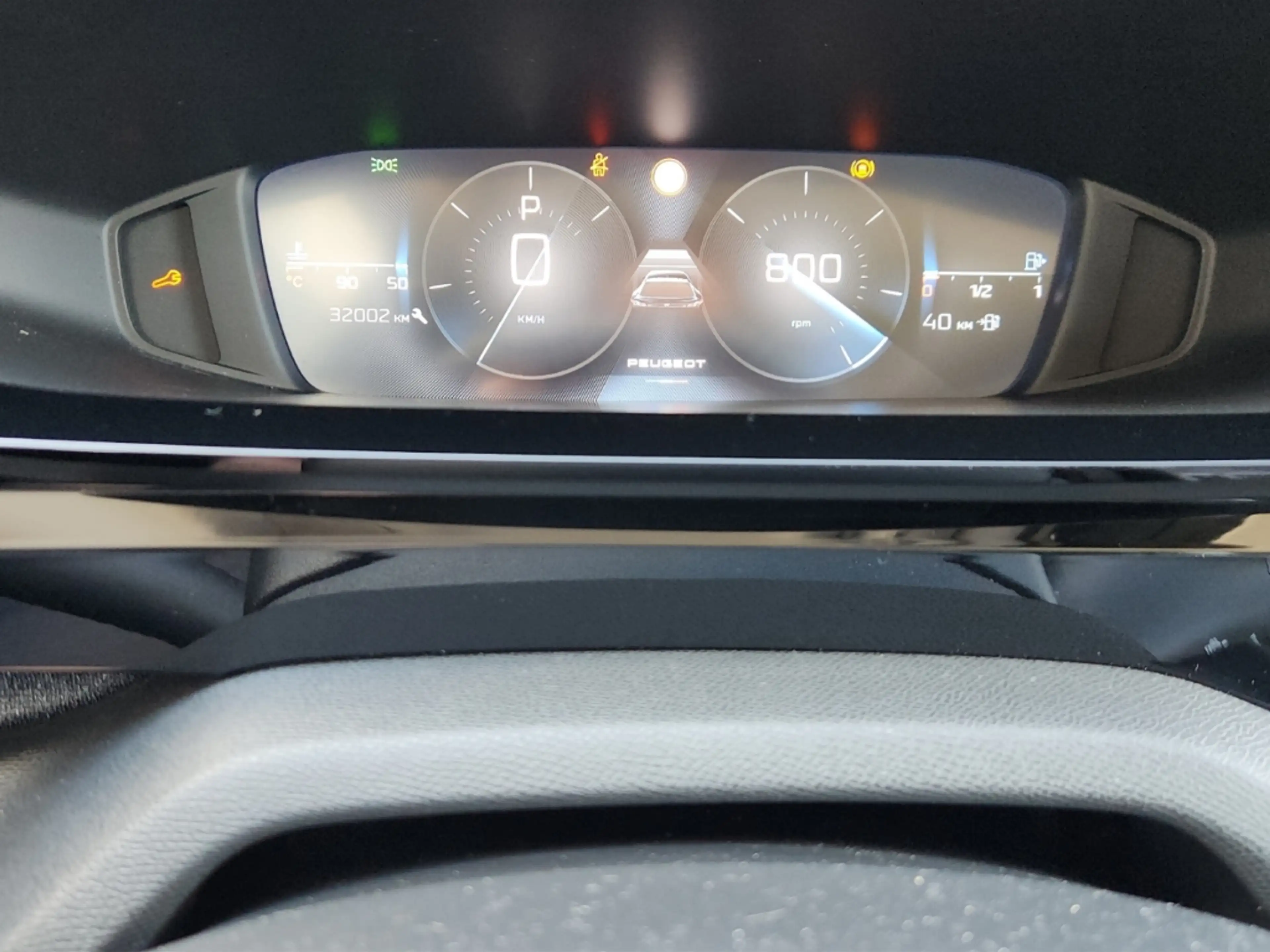 Peugeot 408 Allure PT130 EAT8 Kamera LED ACC CarPlay Navi — photo 15