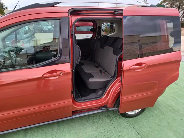 Ford Tourneo Connect