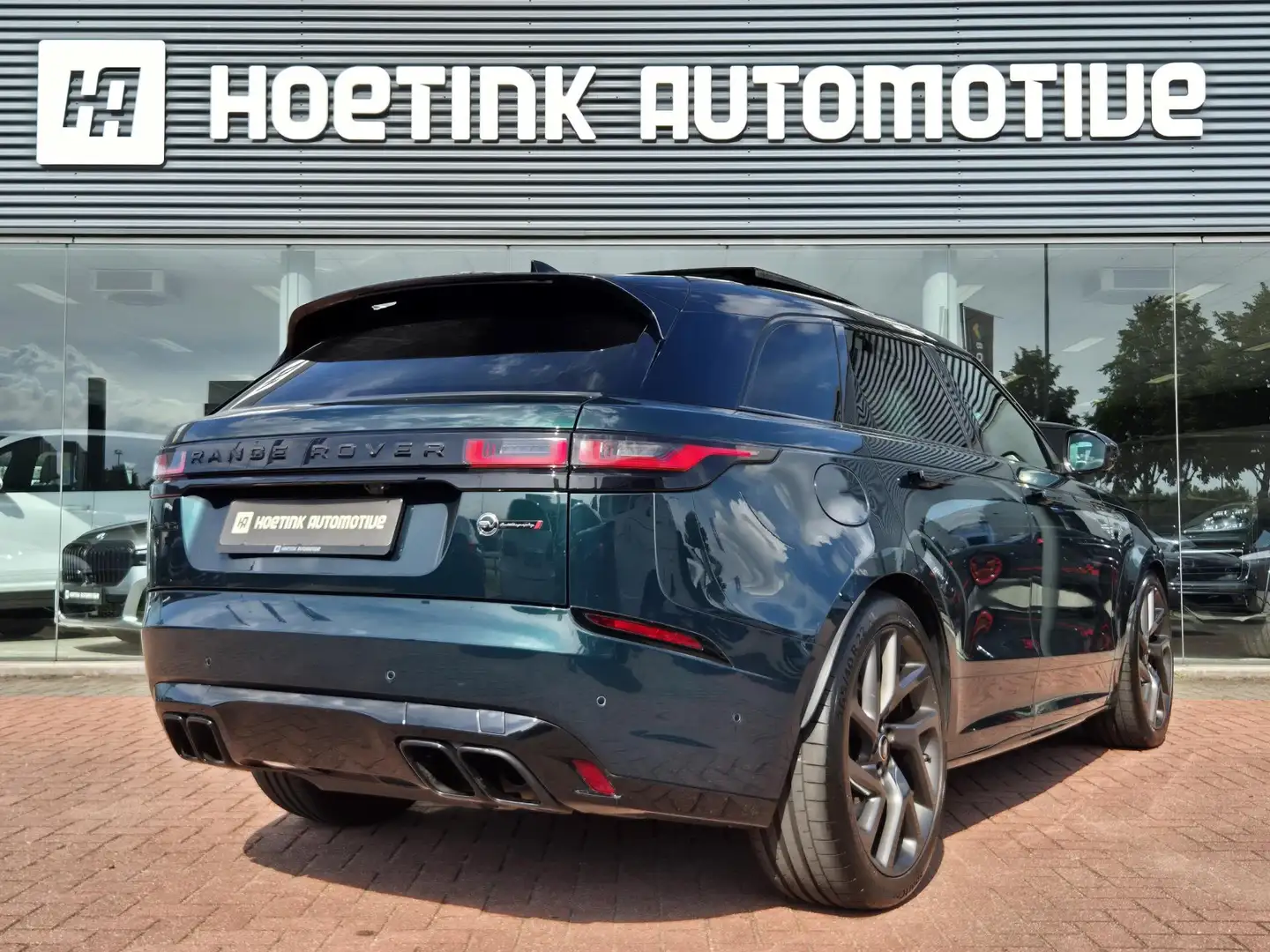 Land Rover Range Rover Velar 5.0 V8 SVAutobiography Dynamic Edition | Pano | Sp Groen - 2