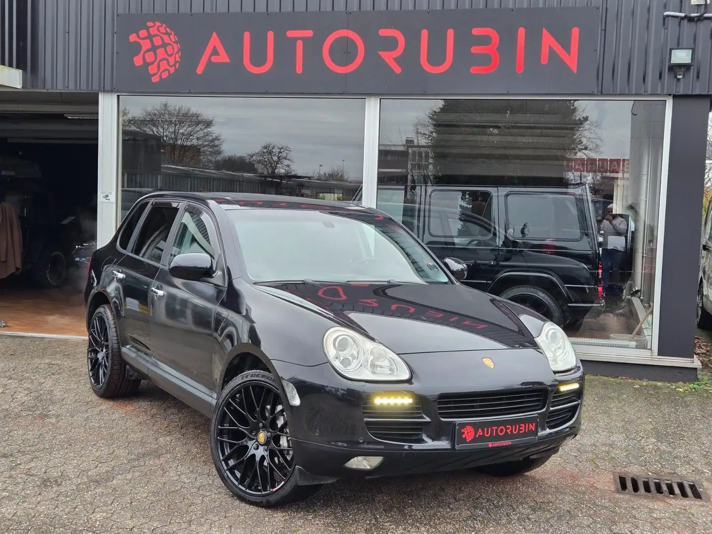 Porsche Cayenne S V8 EL.SD/STANDHEIZUNG/AHK/PDC/CARPLAY Black - 2