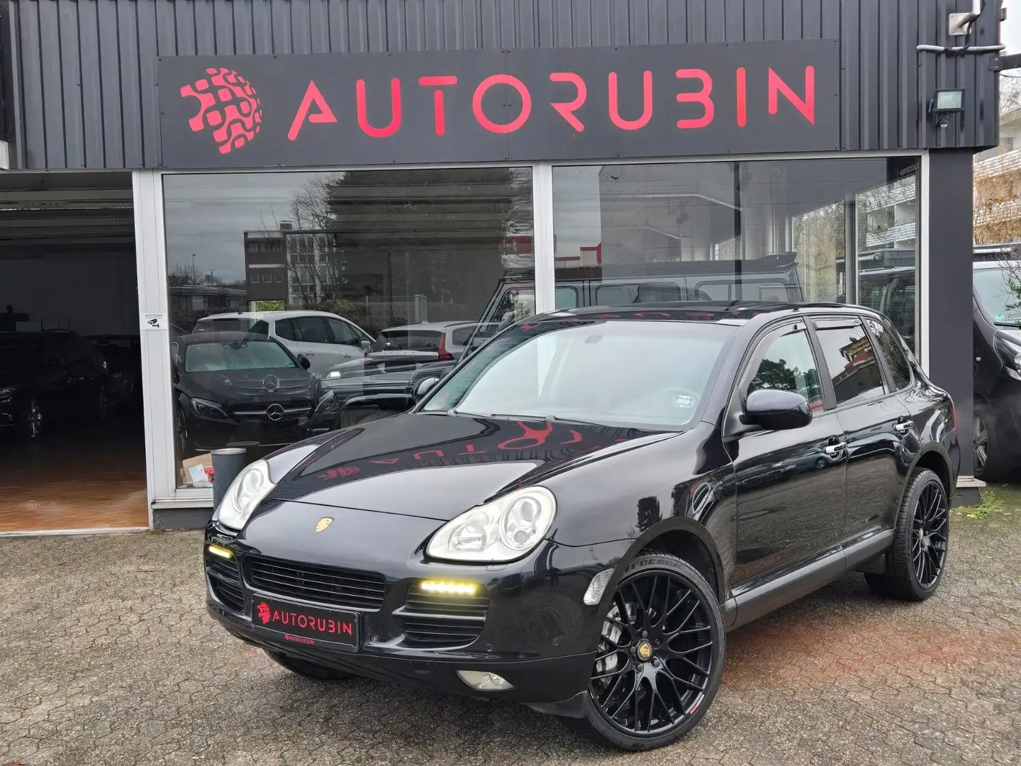 Porsche Cayenne S V8 EL.SD/STANDHEIZUNG/AHK/PDC/CARPLAY Black - 1