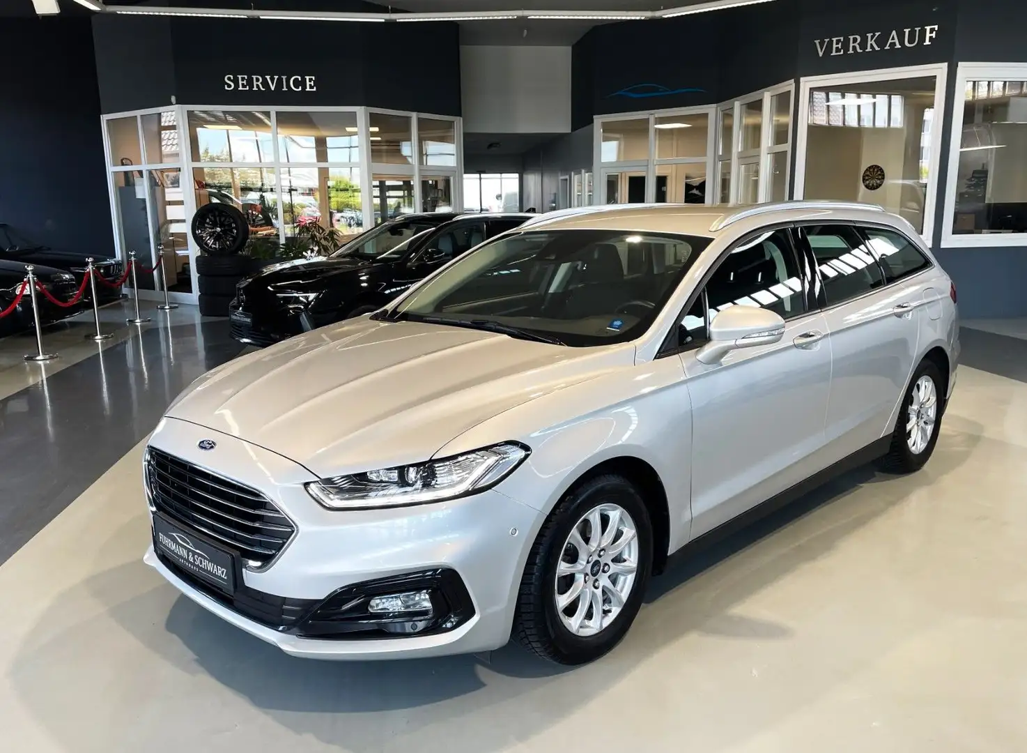 Ford Mondeo Turnier 163PS Trend LED,NAVI,AHK 1.Hand Argent - 1