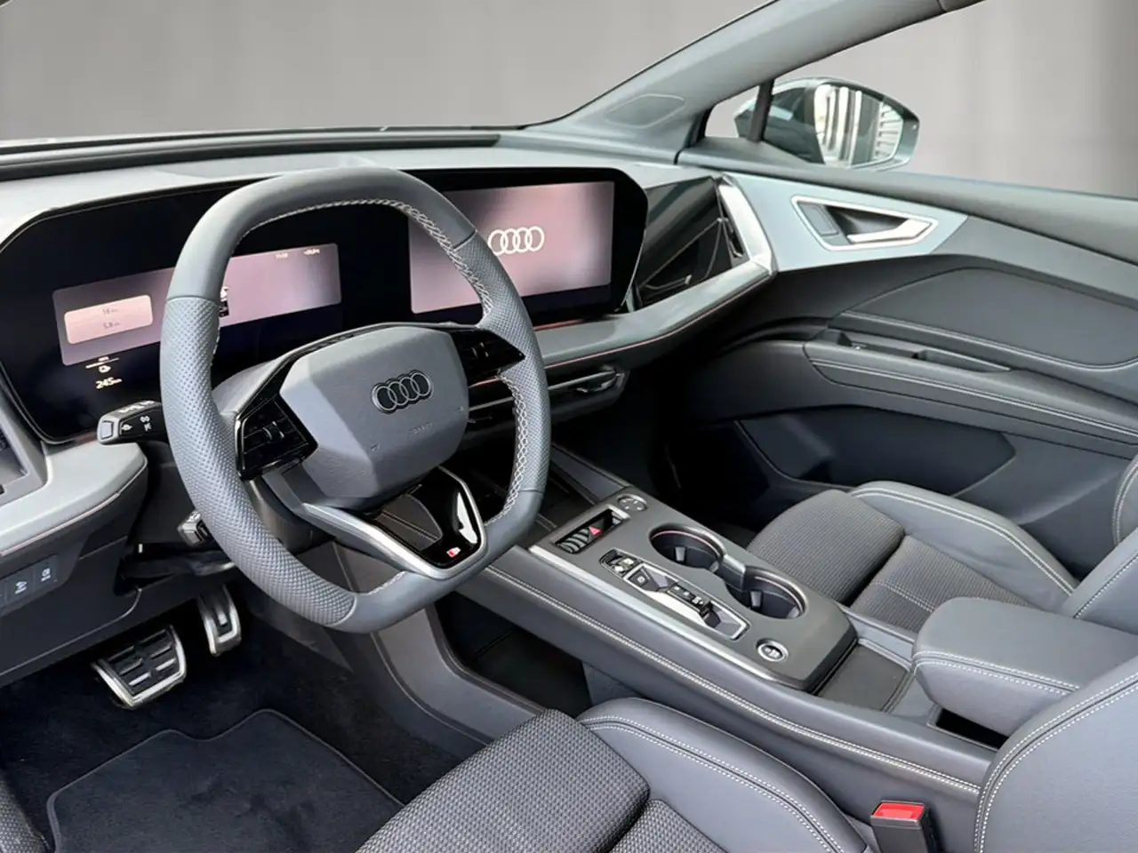 Audi Q4 performance, миниатюра 7