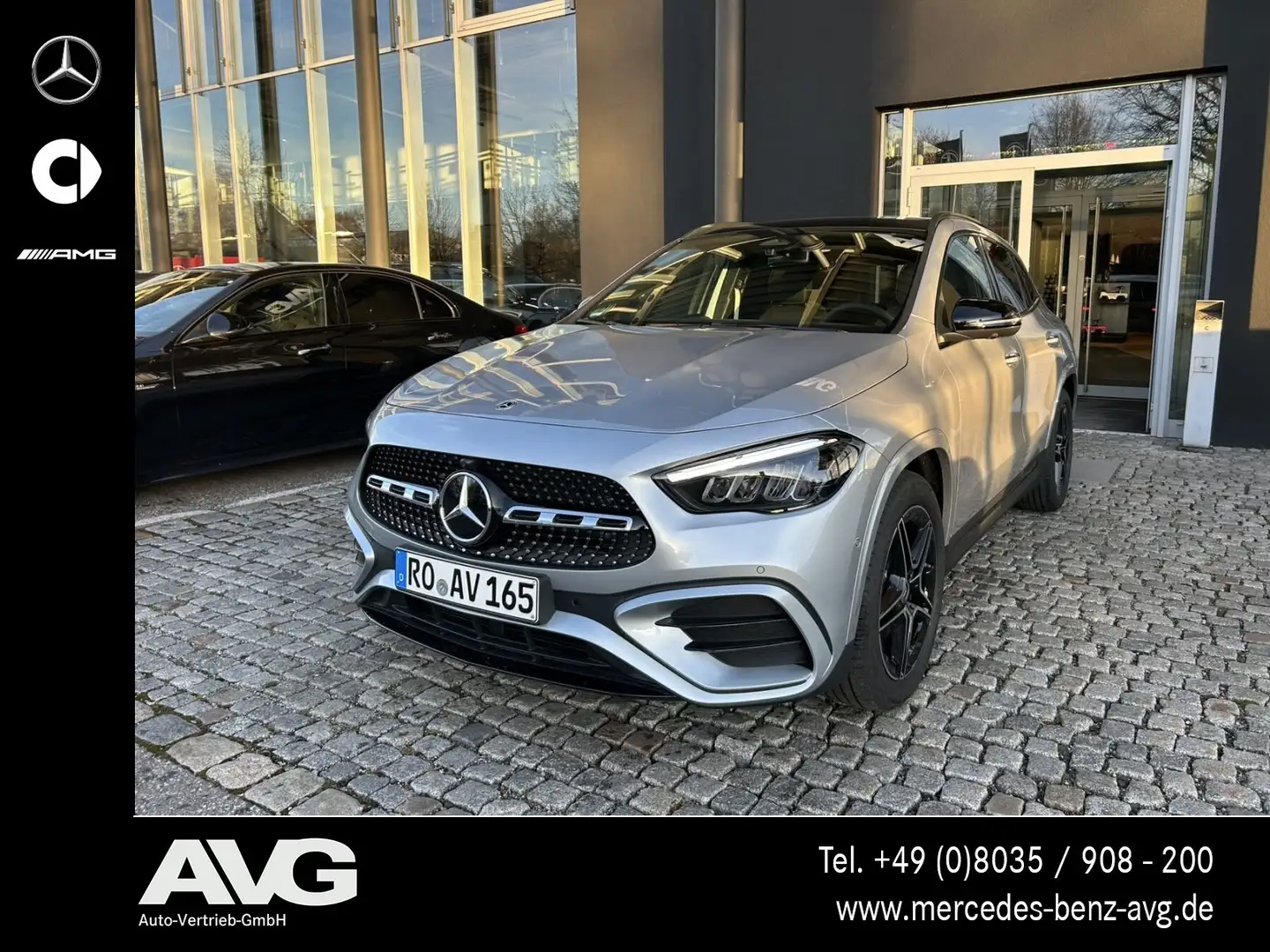Mercedes-Benz GLA 200 GLA 200 AMG Special Edition Pano AHK LED 360° Silber - 1