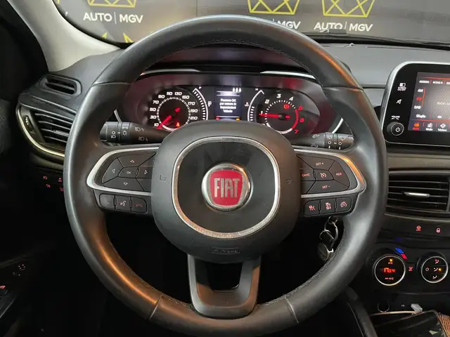 Fiat Tipo view 10