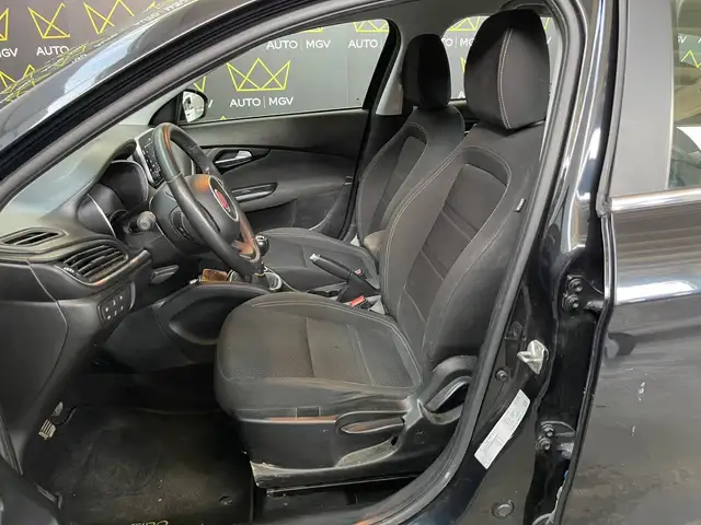 Fiat Tipo view 8
