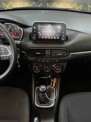 Fiat Tipo view 13