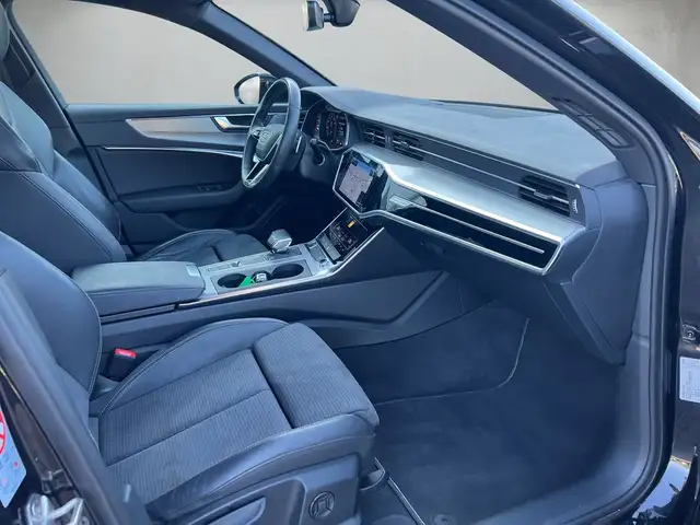 Audi A6 Avant view 14
