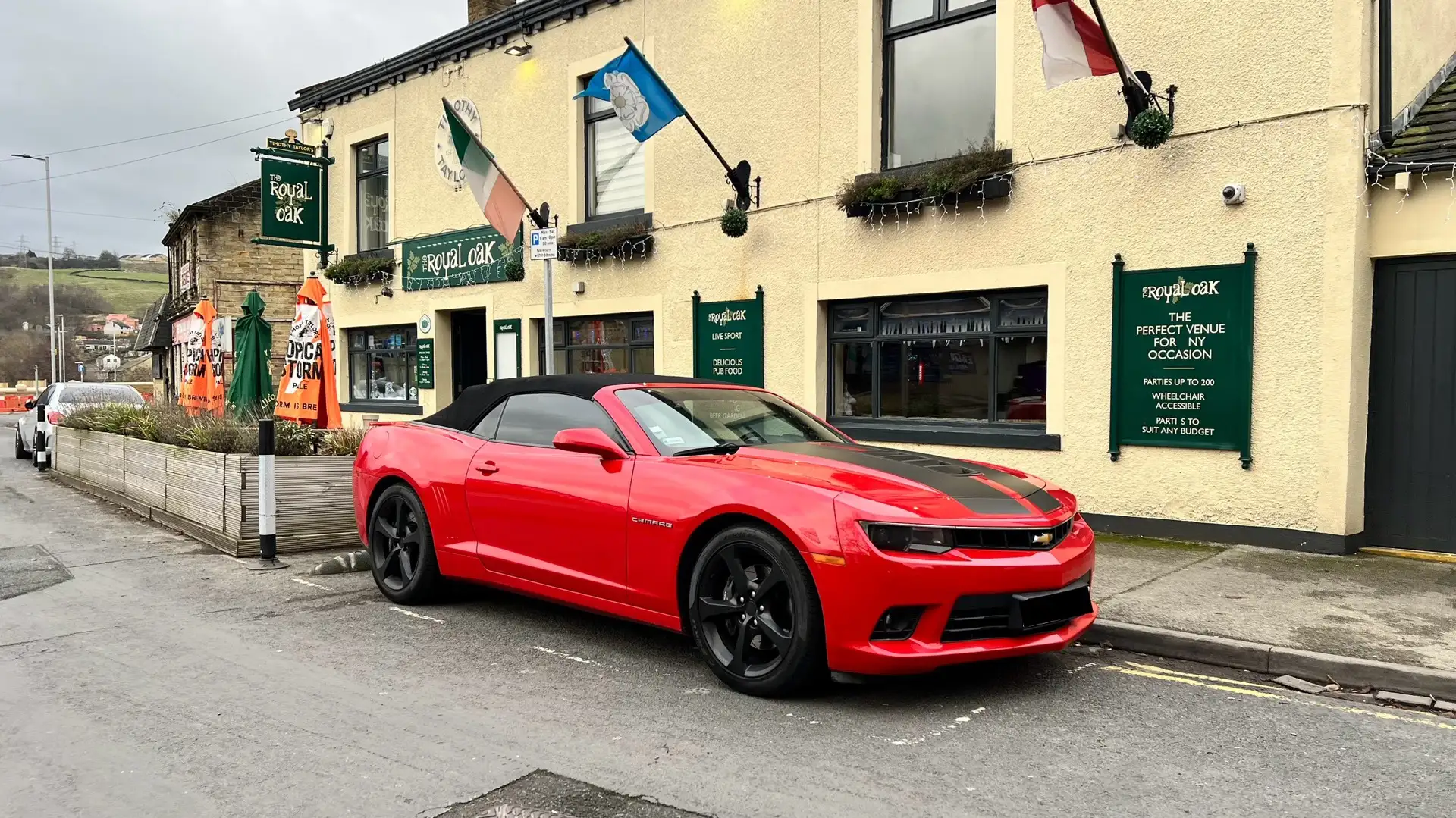 Chevrolet Camaro Cabriolet V8 6.2 Auto. VAT Q Rojo - 1